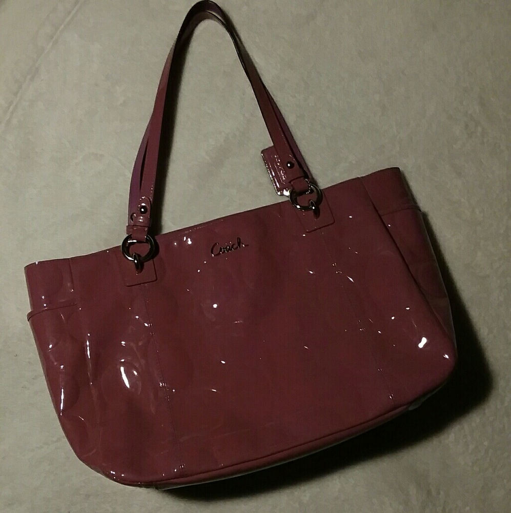 COACH Patent Leather Carryall Tote Bag/Purse